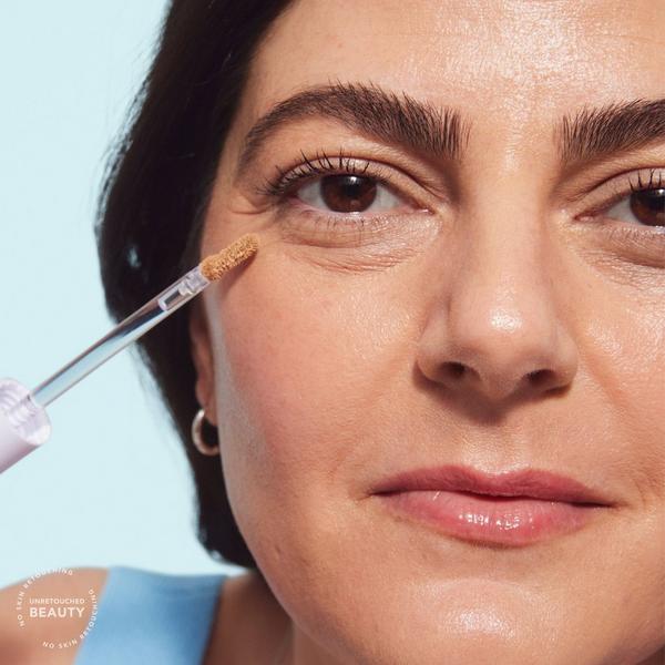 TULA Radiant Skin Brightening Serum Concealer #4