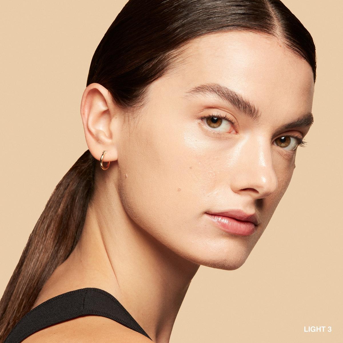 Vitamin Enriched Hydrating Skin Tint SPF 15