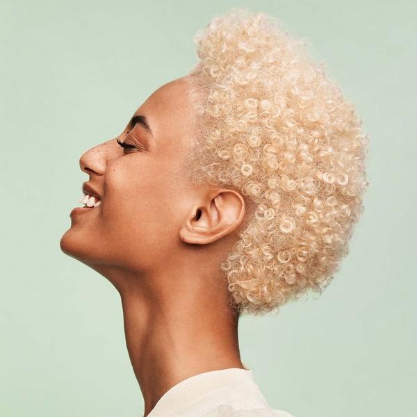 Briogeo Metal Tip Stimulate + Detangle Brush #4