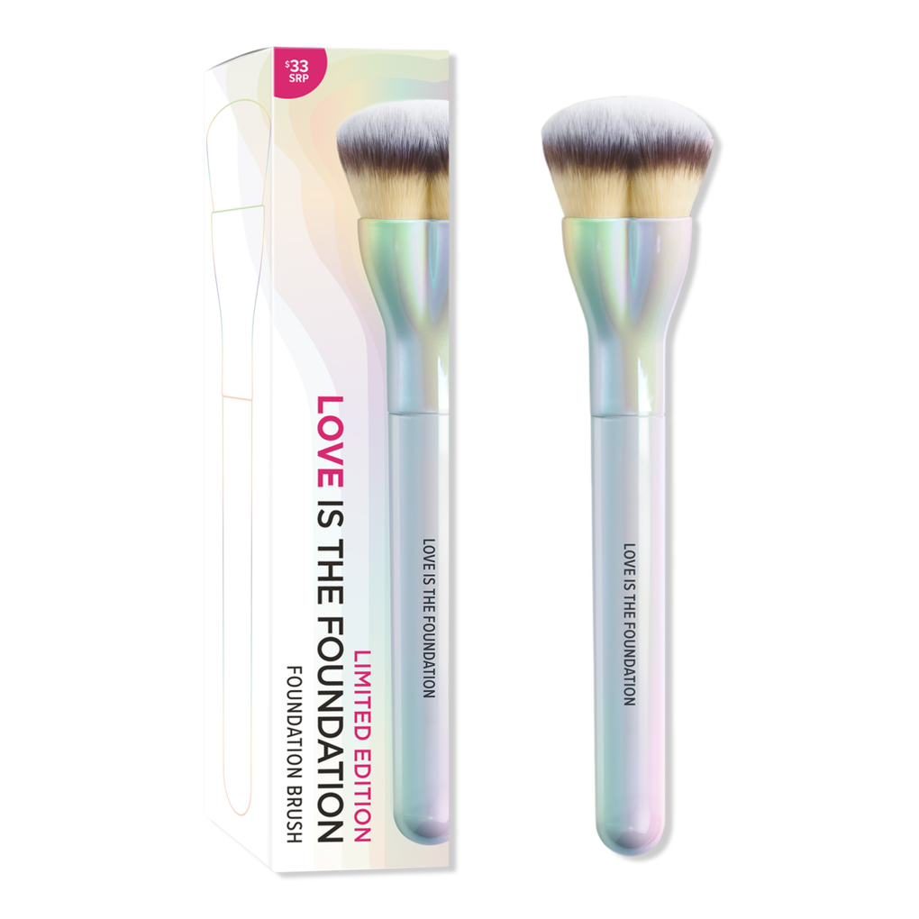 It Cosmetics Heavenly Luxe Love Is The Foundation Brush