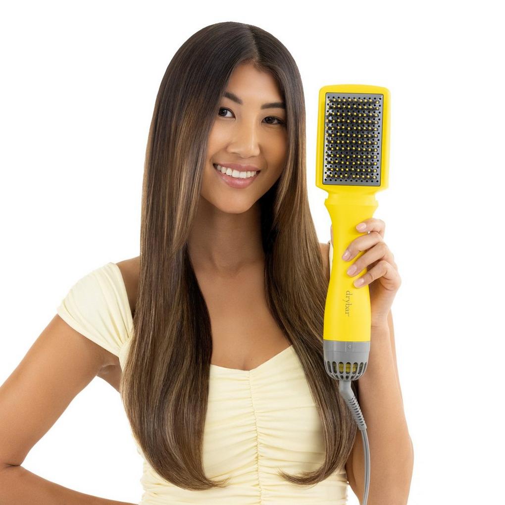 Drybar mini hot sale heated brush