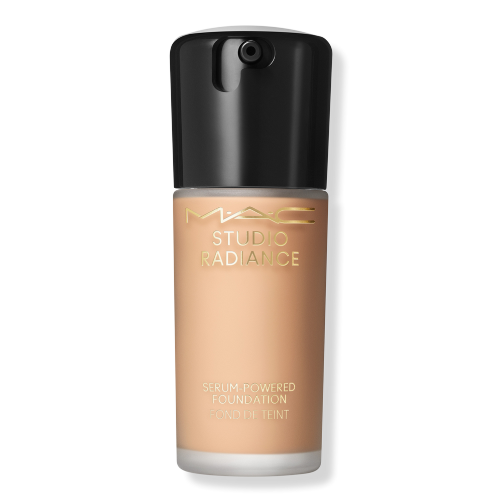 Mac Studio Radiance Serum Powered Foundation - Nw18