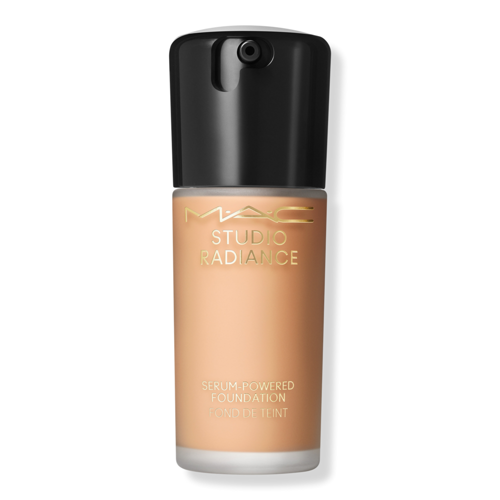 Mac Studio Radiance Serum Powered Foundation - Nw22 In Nude