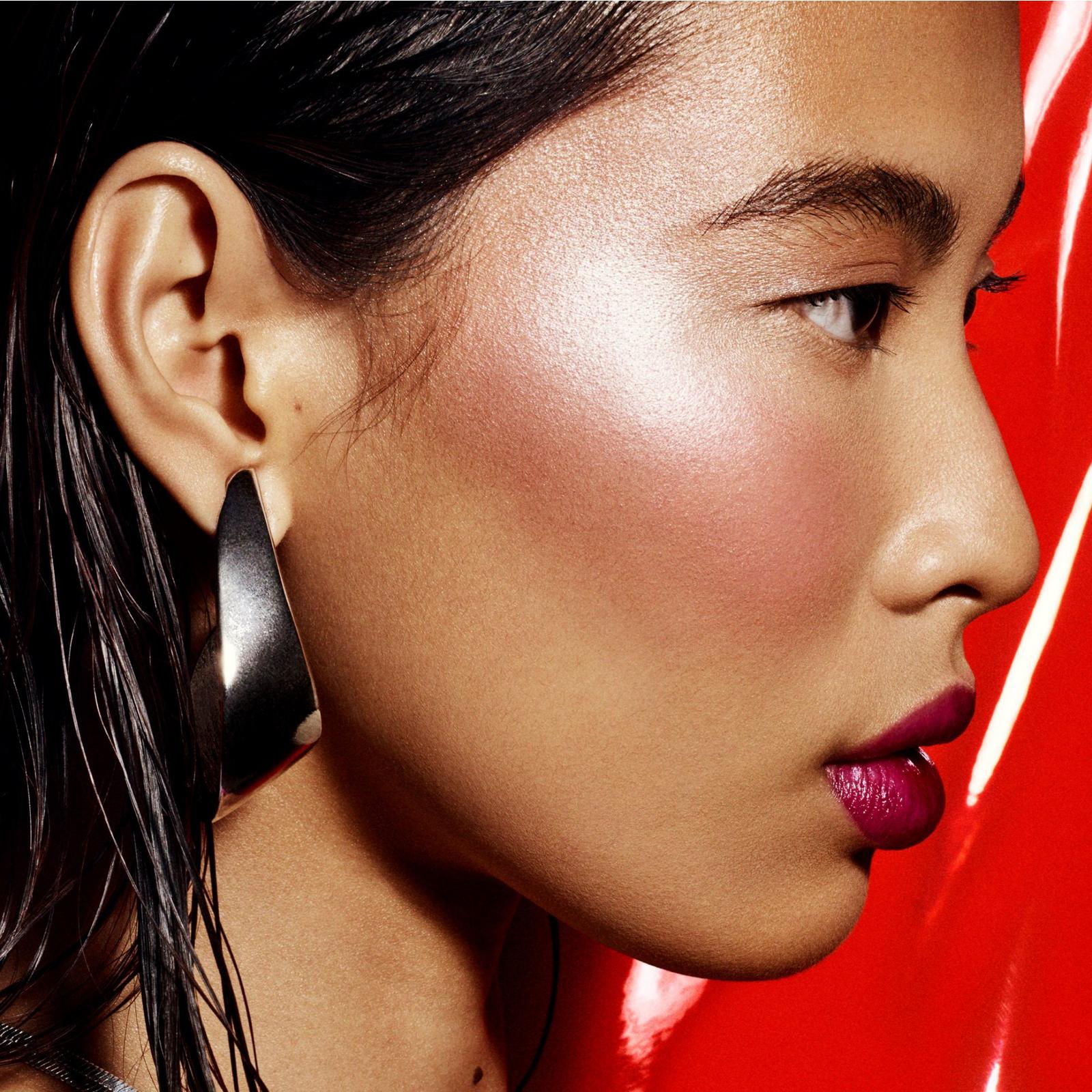 Match Stix Color-Adaptive Cheek + Lipstick