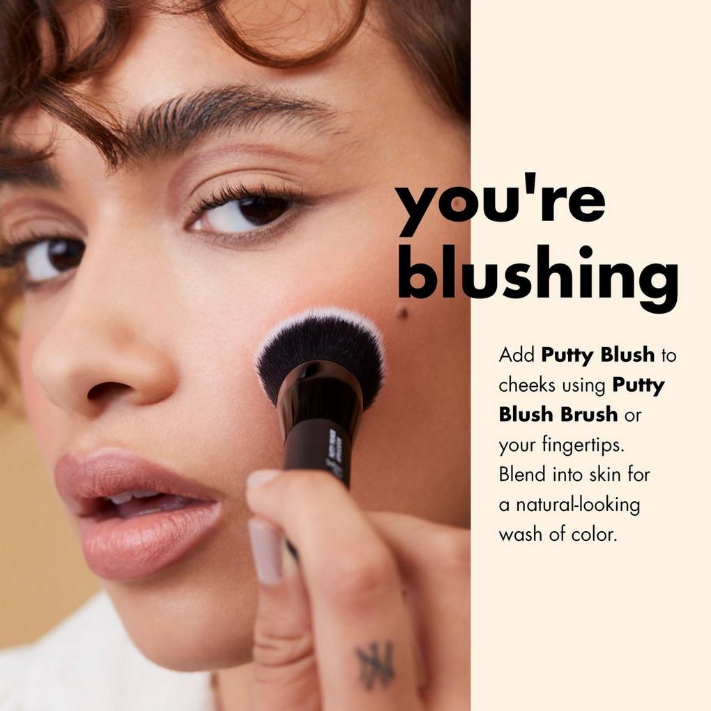 Putty blush store