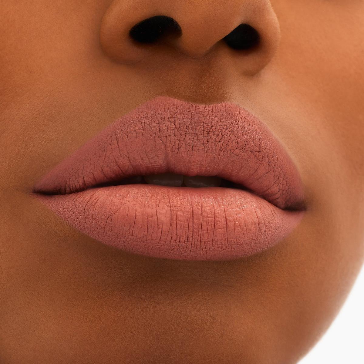 Locked Kiss 24HR Lipstick