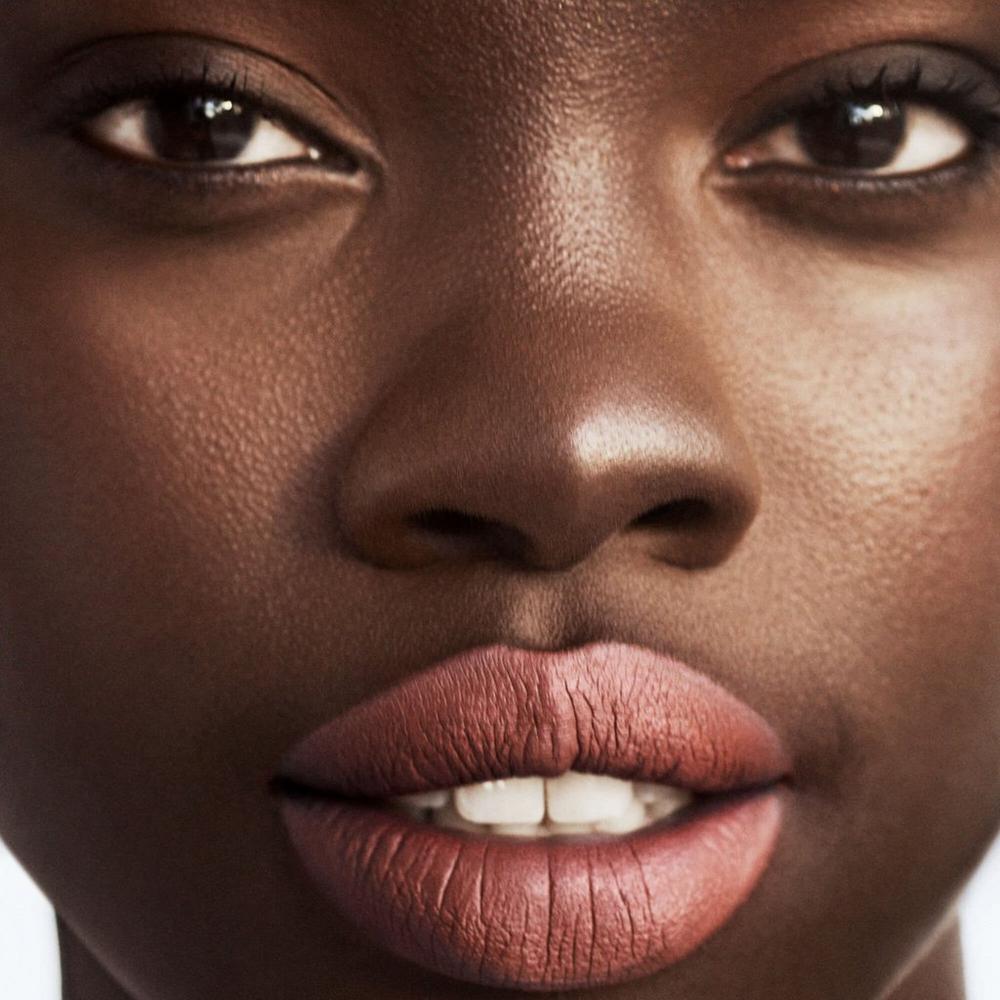 Icon Velvet Liquid Lipstick