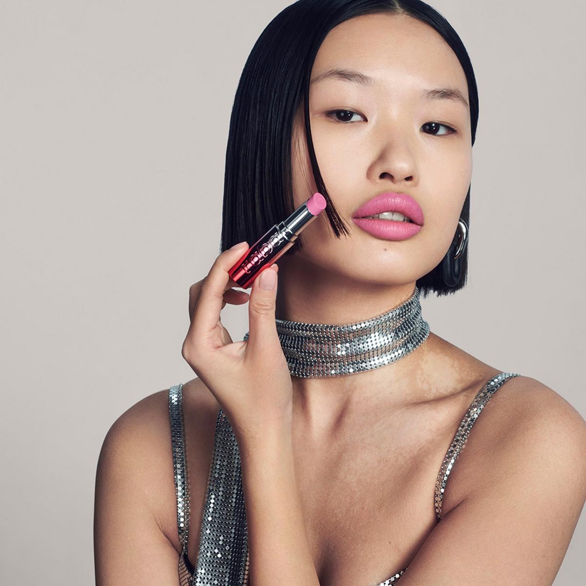 Famous Lipcolor Matte Lipstick