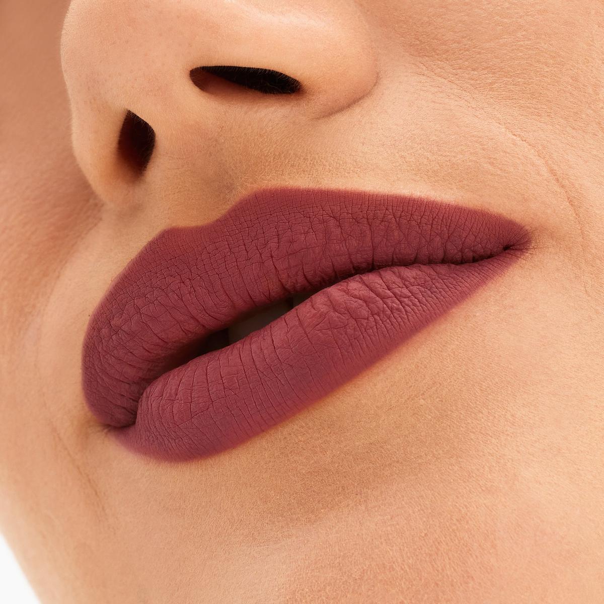Locked Kiss 24HR Lipstick