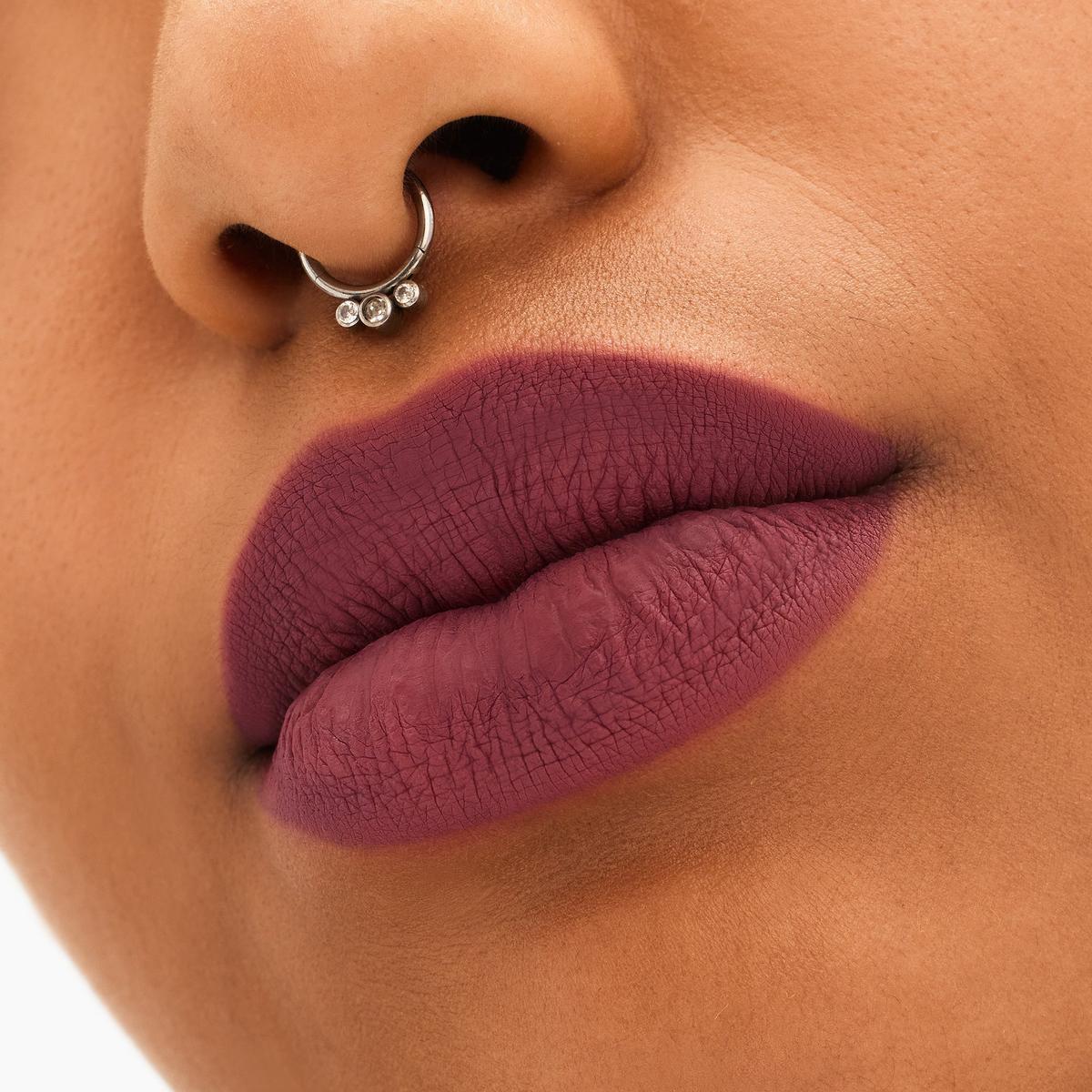 Locked Kiss 24HR Lipstick