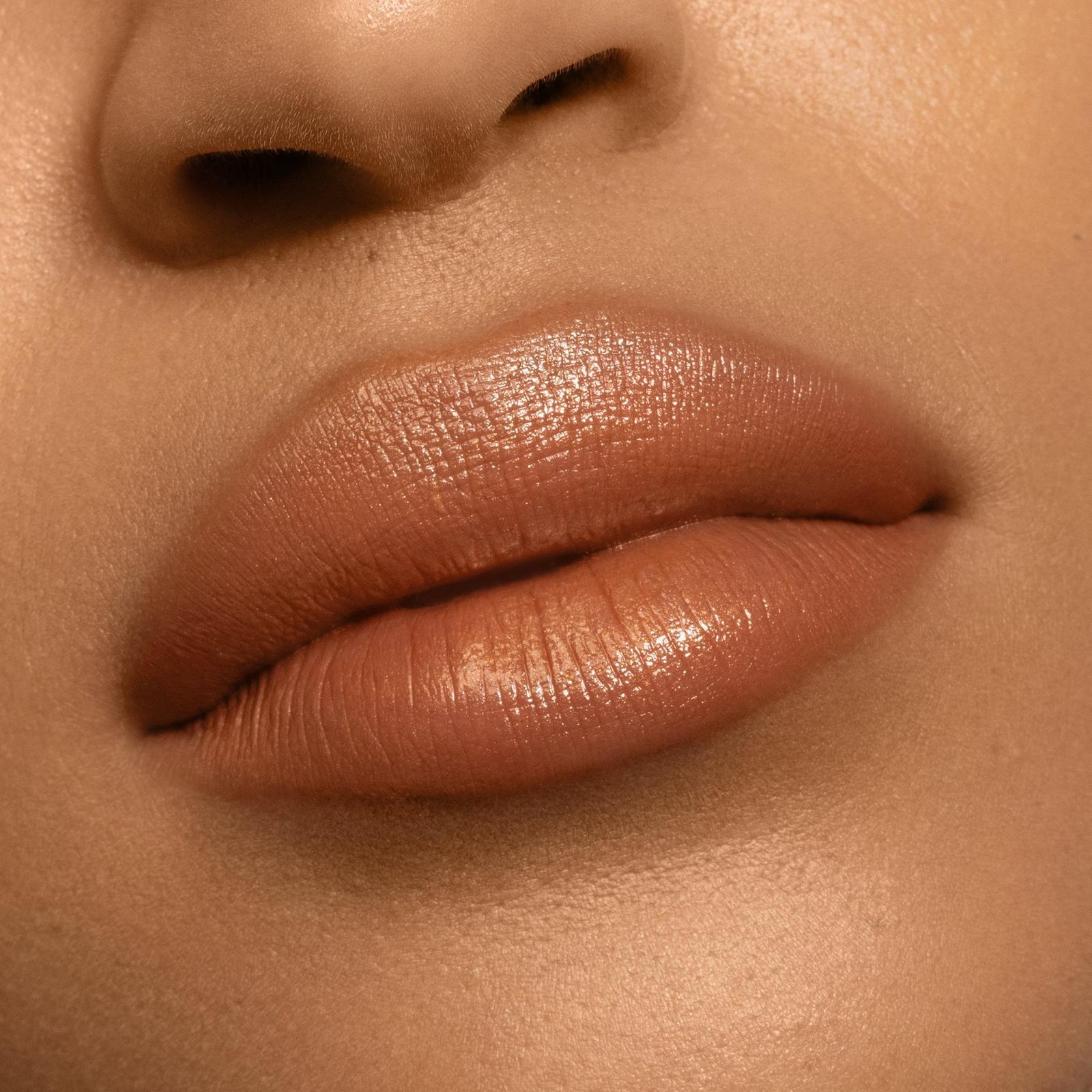 Light Lock Lip Gloss - Prelude