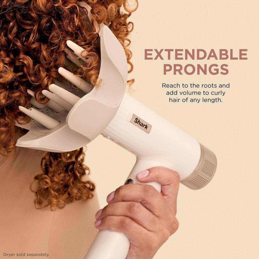 Hair Dryer  Bouncy, Shaped Blowout For Wavy Hair (Shark® SpeedStyle™) 