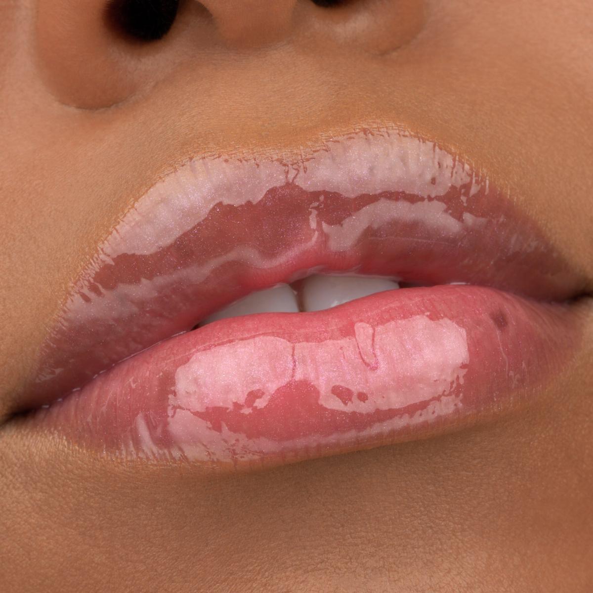 Juicy Bomb Shiny Lip Gloss
