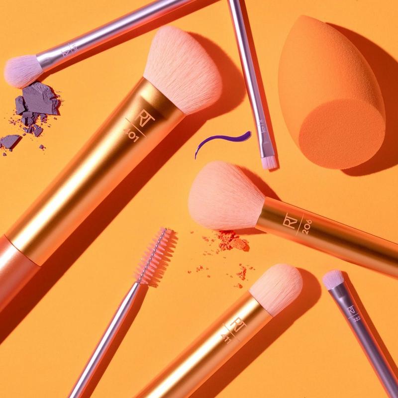 Real Techniques Level Up Makeup Brush + Blending Sponge Set #2