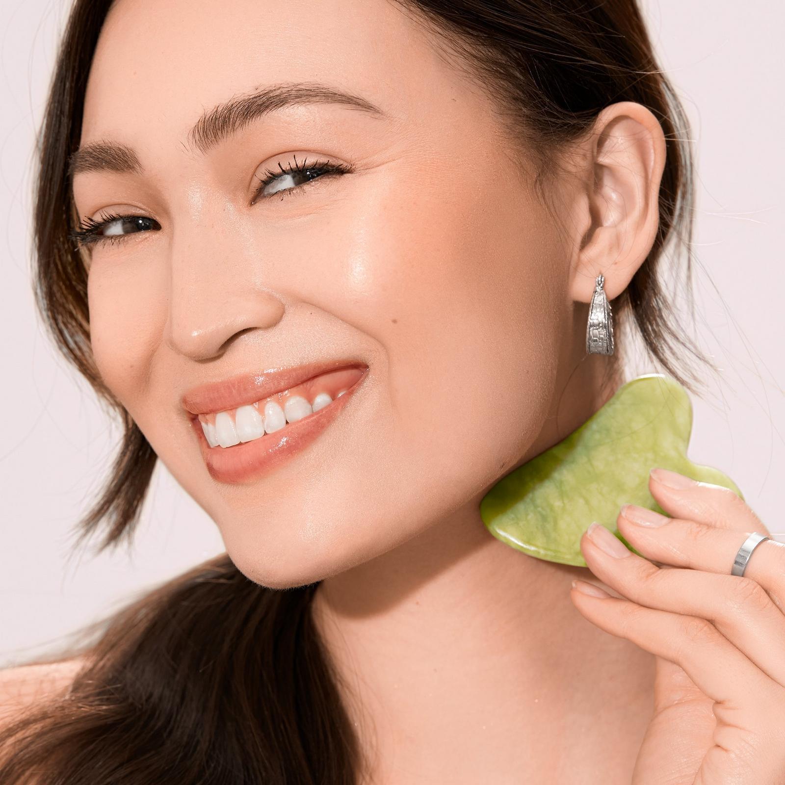 Jade Roller + Gua Sha Stone Facial Duo