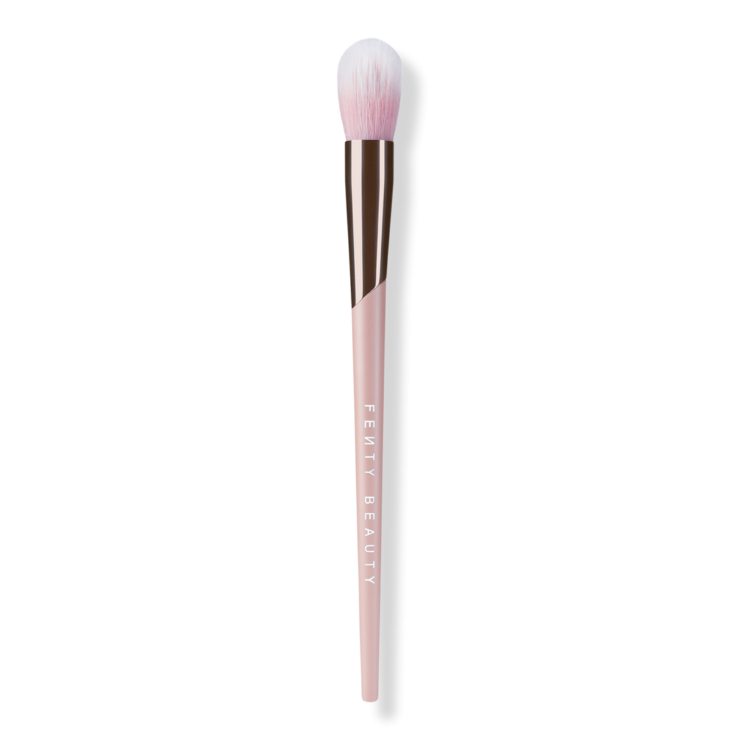 FENTY BEAUTY by Rihanna Precision Highlighter Brush 135 #1