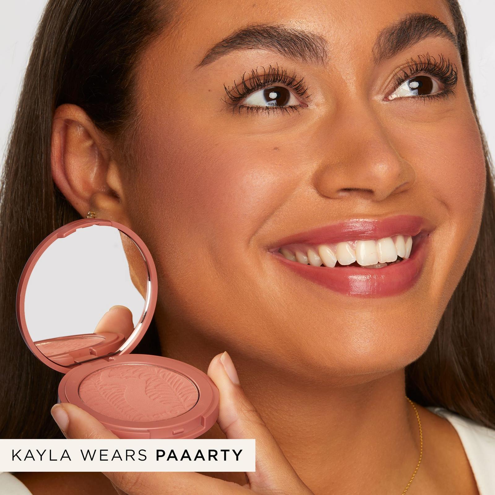 Amazonian Clay 12-Hour Blush