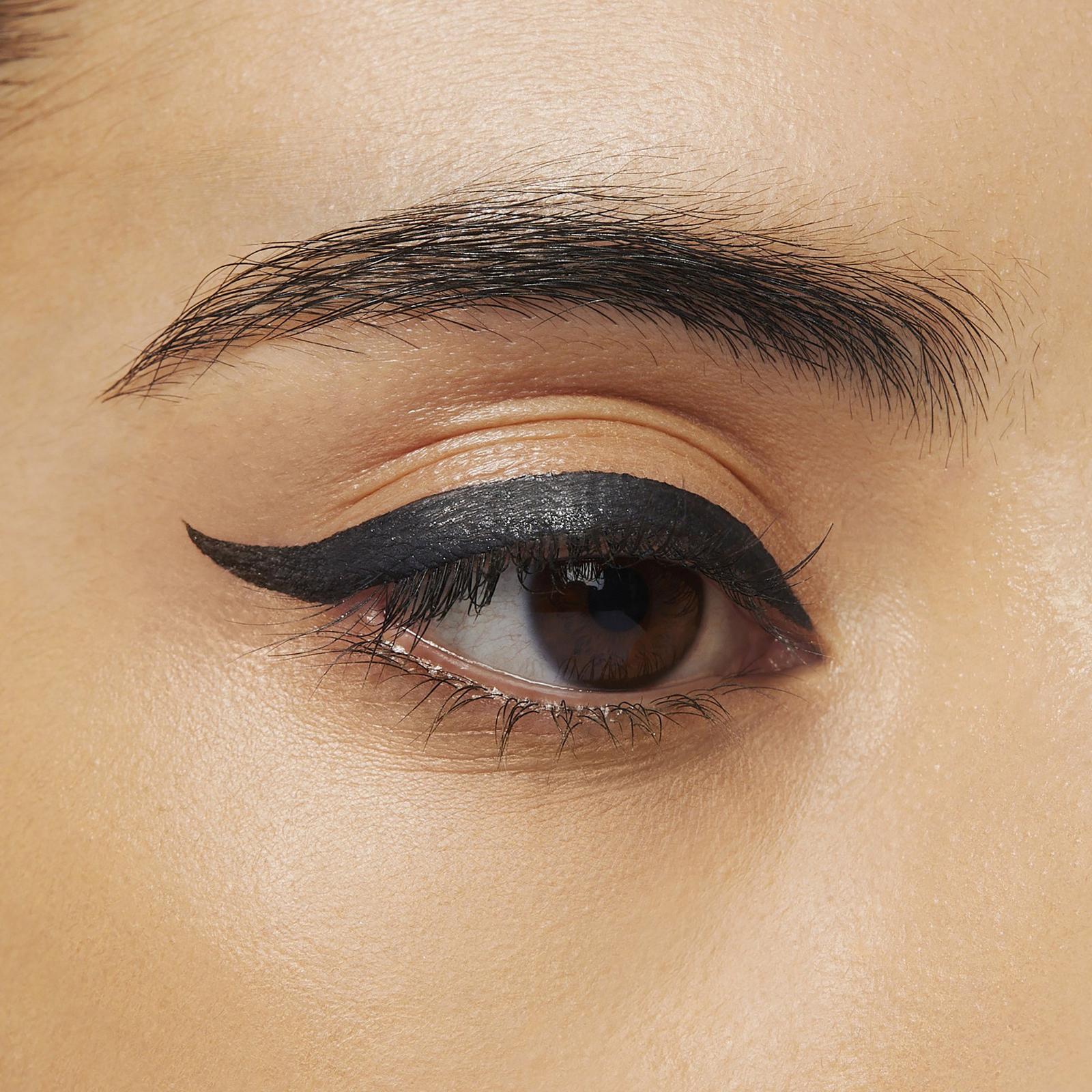 Backline Liquid Eyeliner - Eye Wide Shut