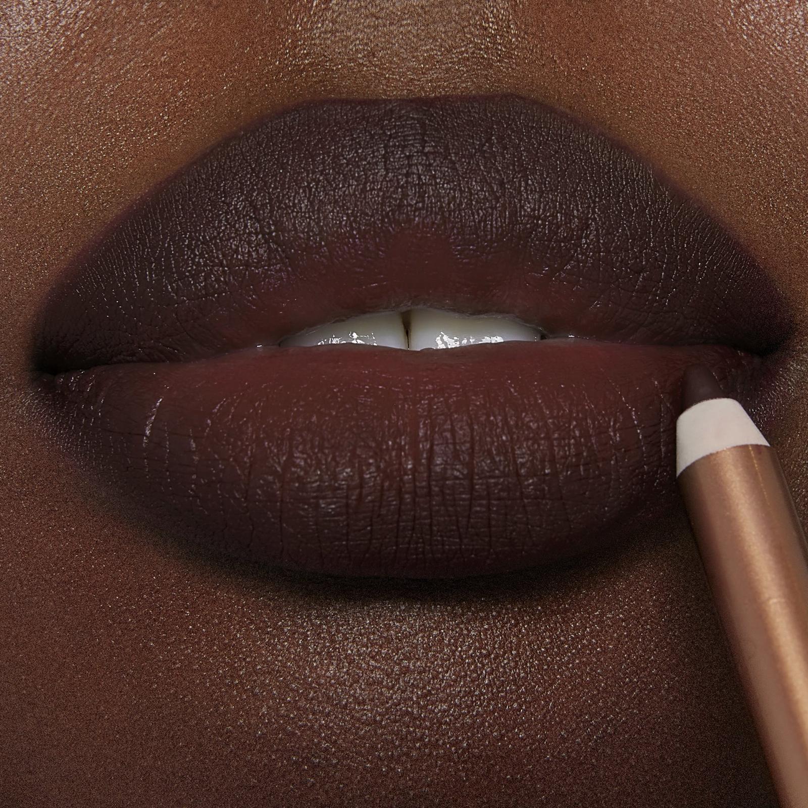 Lip Cheat Lip Liner