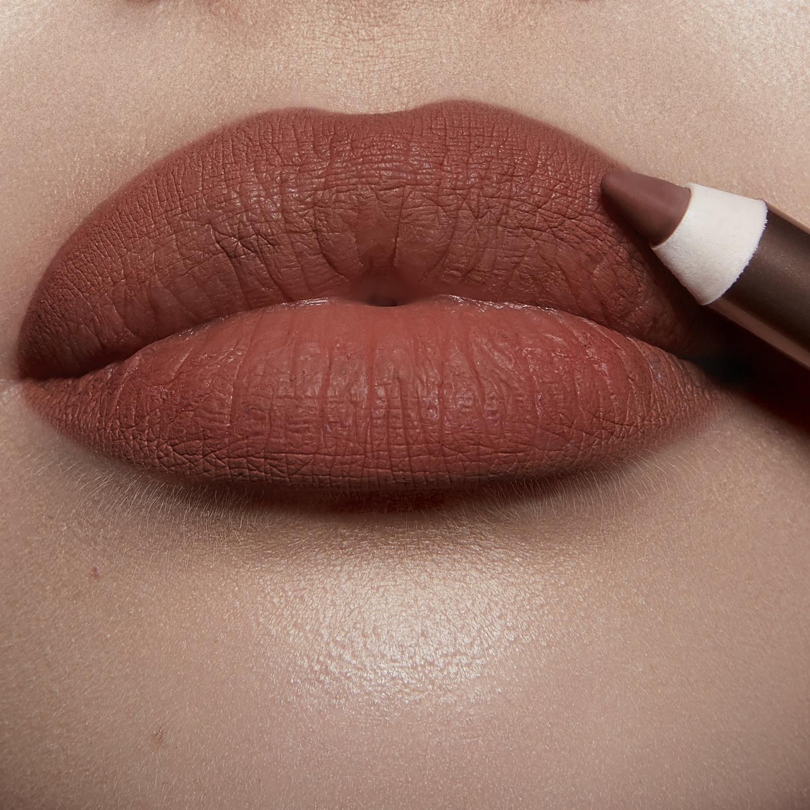 Lip Cheat Lip Liner