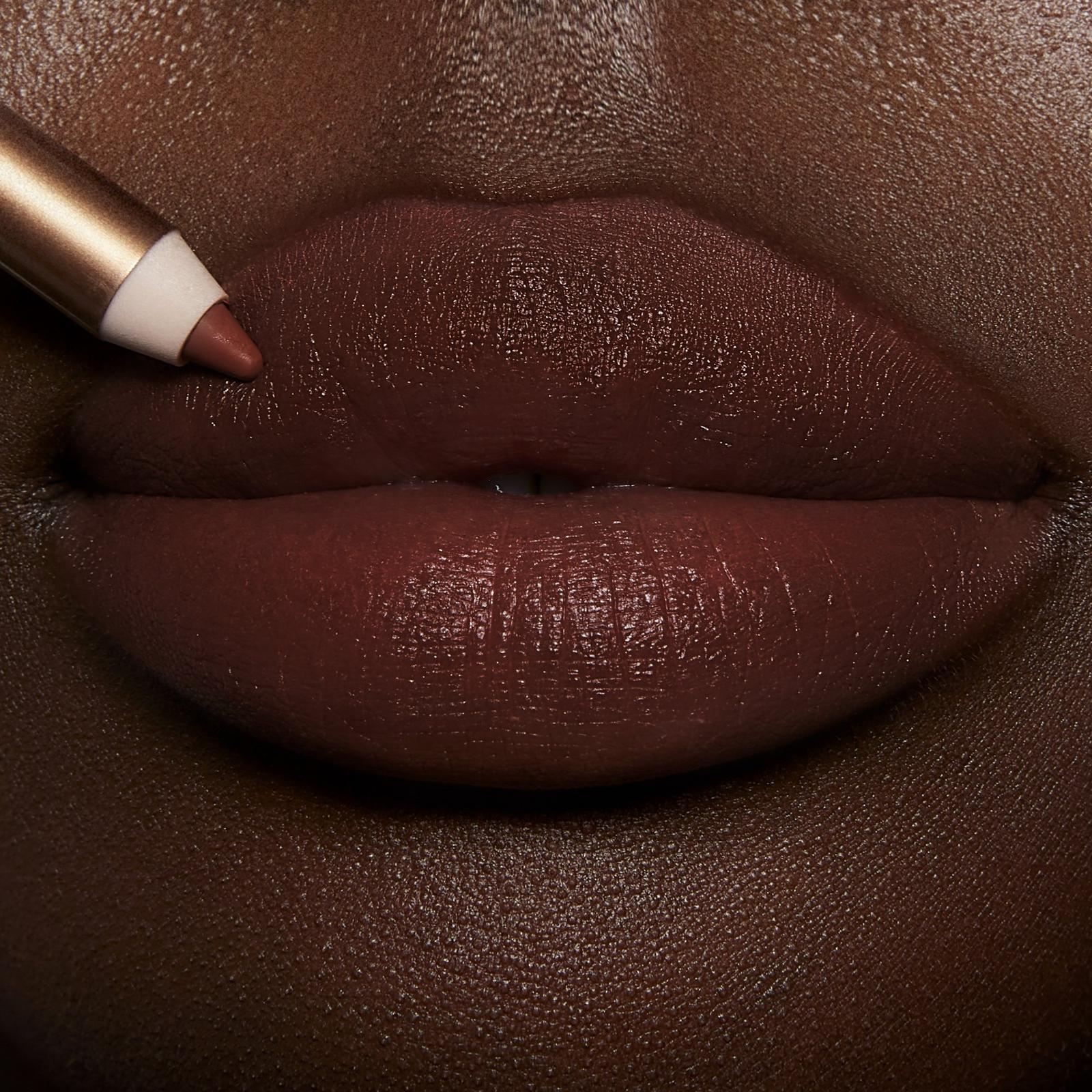 Lip Cheat Lip Liner
