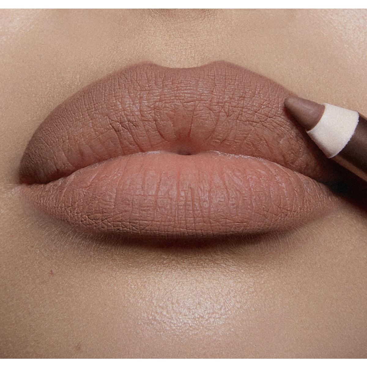 Lip Cheat Lip Liner