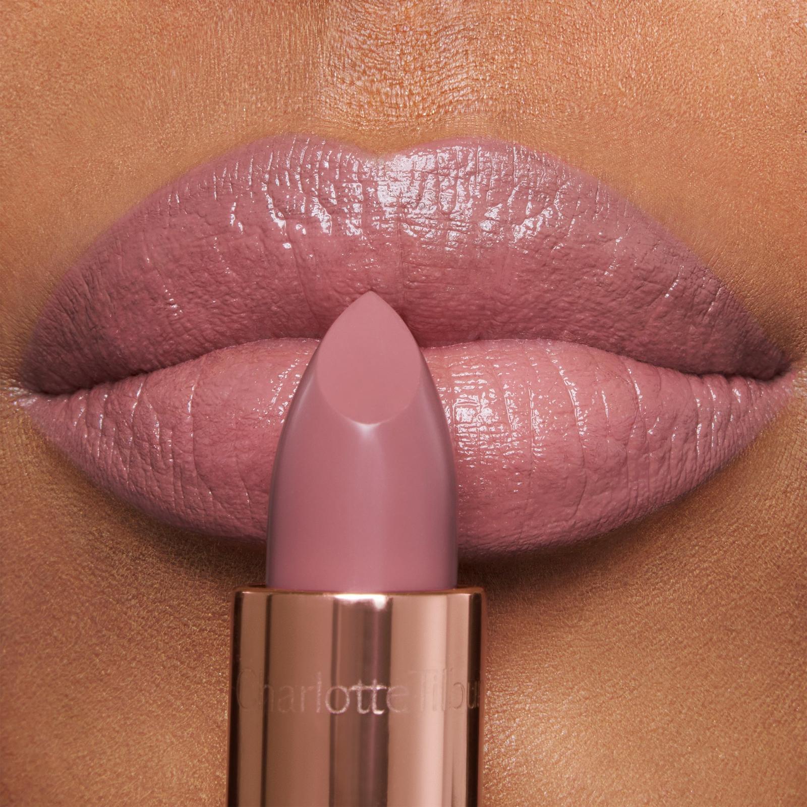 K.I.S.S.I.N.G Lipstick