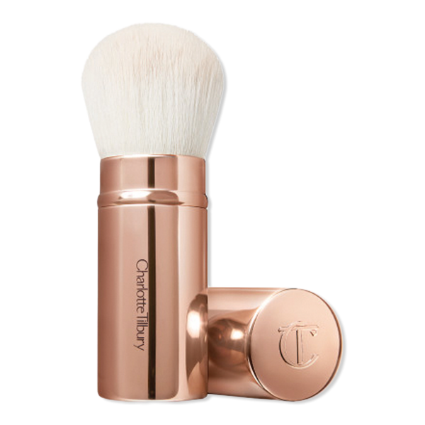 Charlotte Tilbury The Air-Brush Bronzing Brush #1