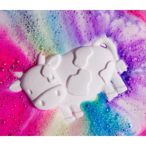 LUSH The Cow Jumped Over The Rainbow Bathing Duo #3