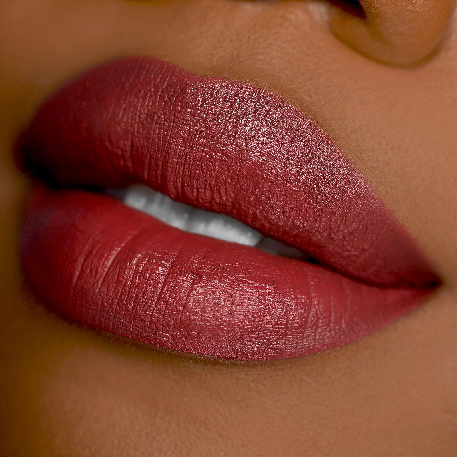 Long Lasting Liquid Lipstick