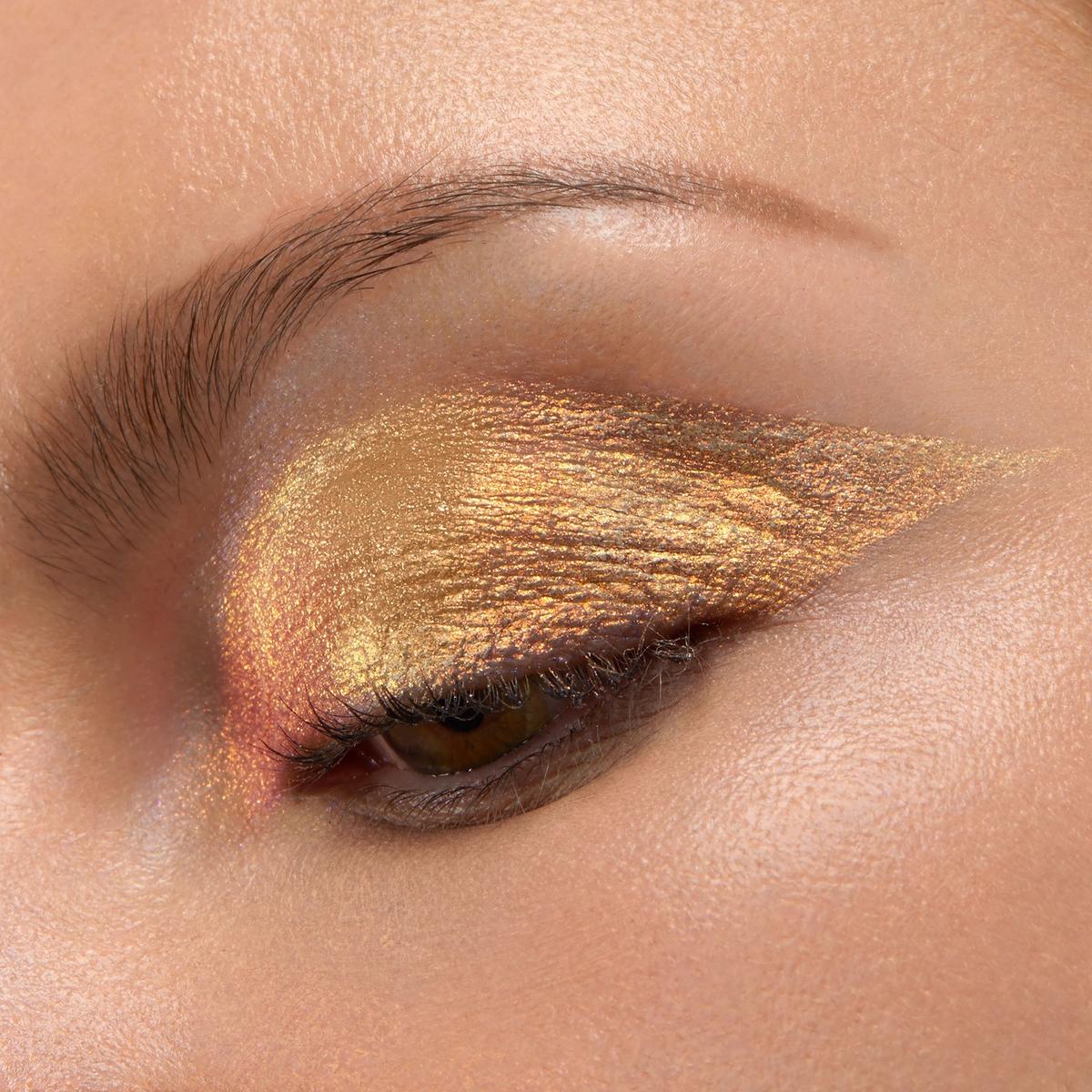 Chrome Liquid Eyeshadow
