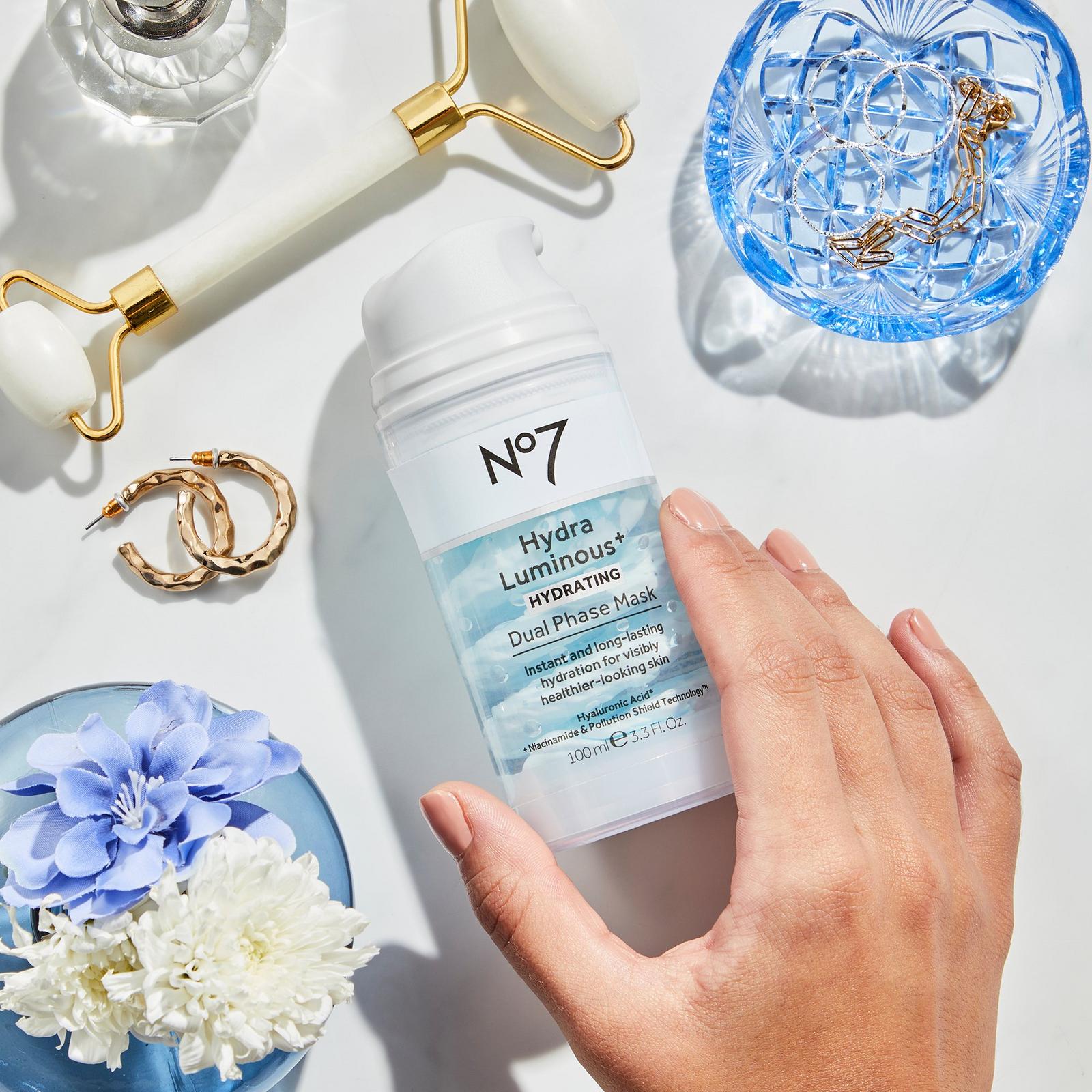 HydraLuminous+ Hydrating Dual Phase Mask