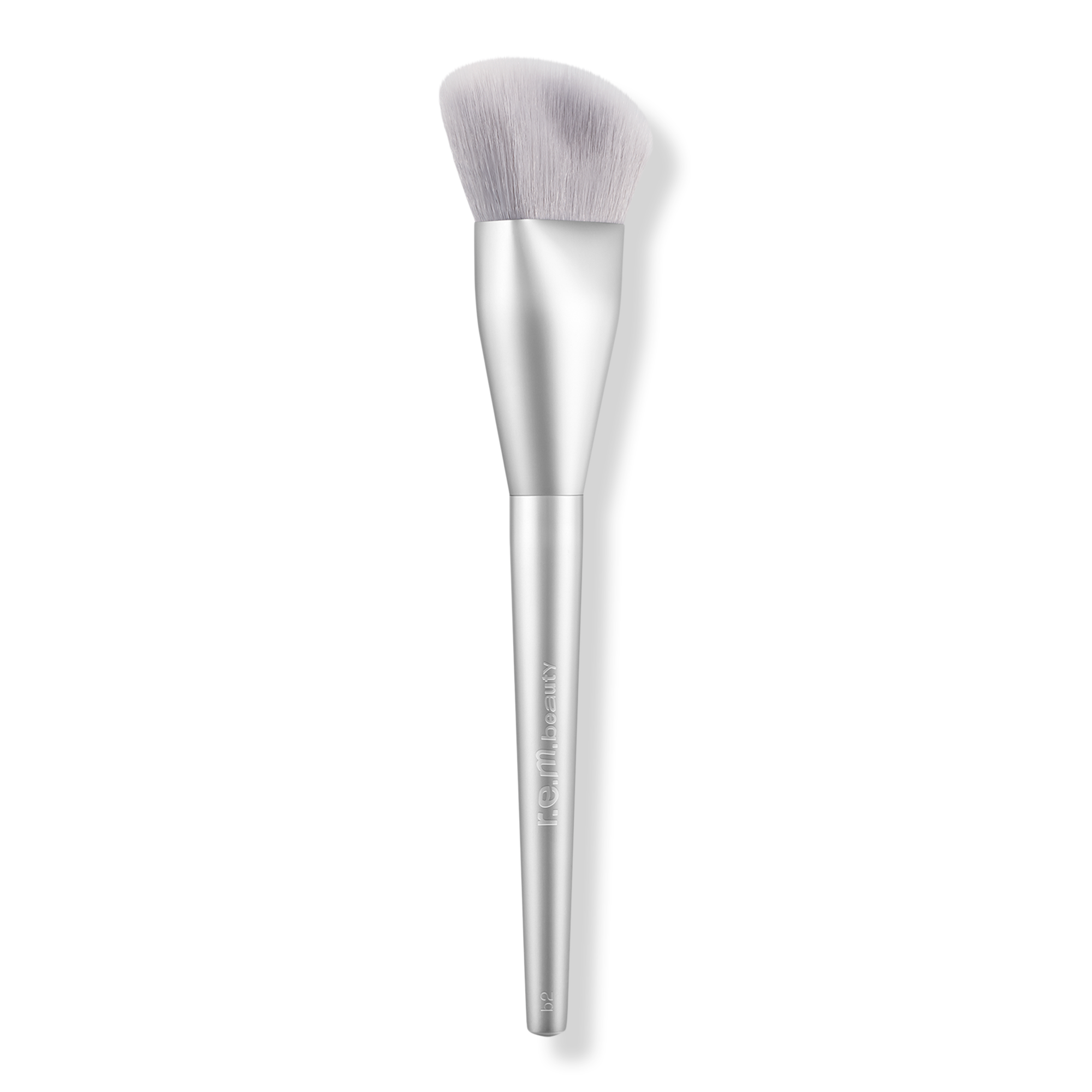 r.e.m. beauty B2 Bronzer Brush #1