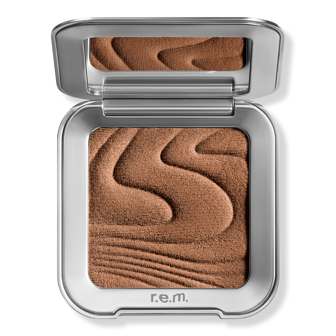 r.e.m. beauty Hypernova Satin Matte Bronzer #1