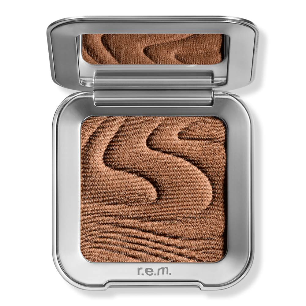 r.e.m. beauty Hypernova Satin Matte Bronzer