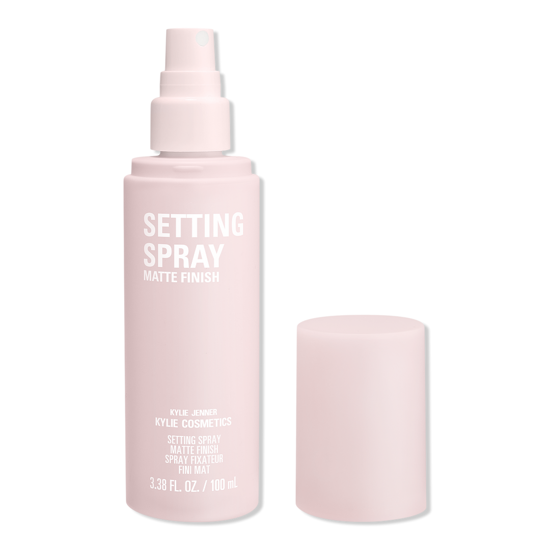 KYLIE COSMETICS Mattifying Setting Spray #1