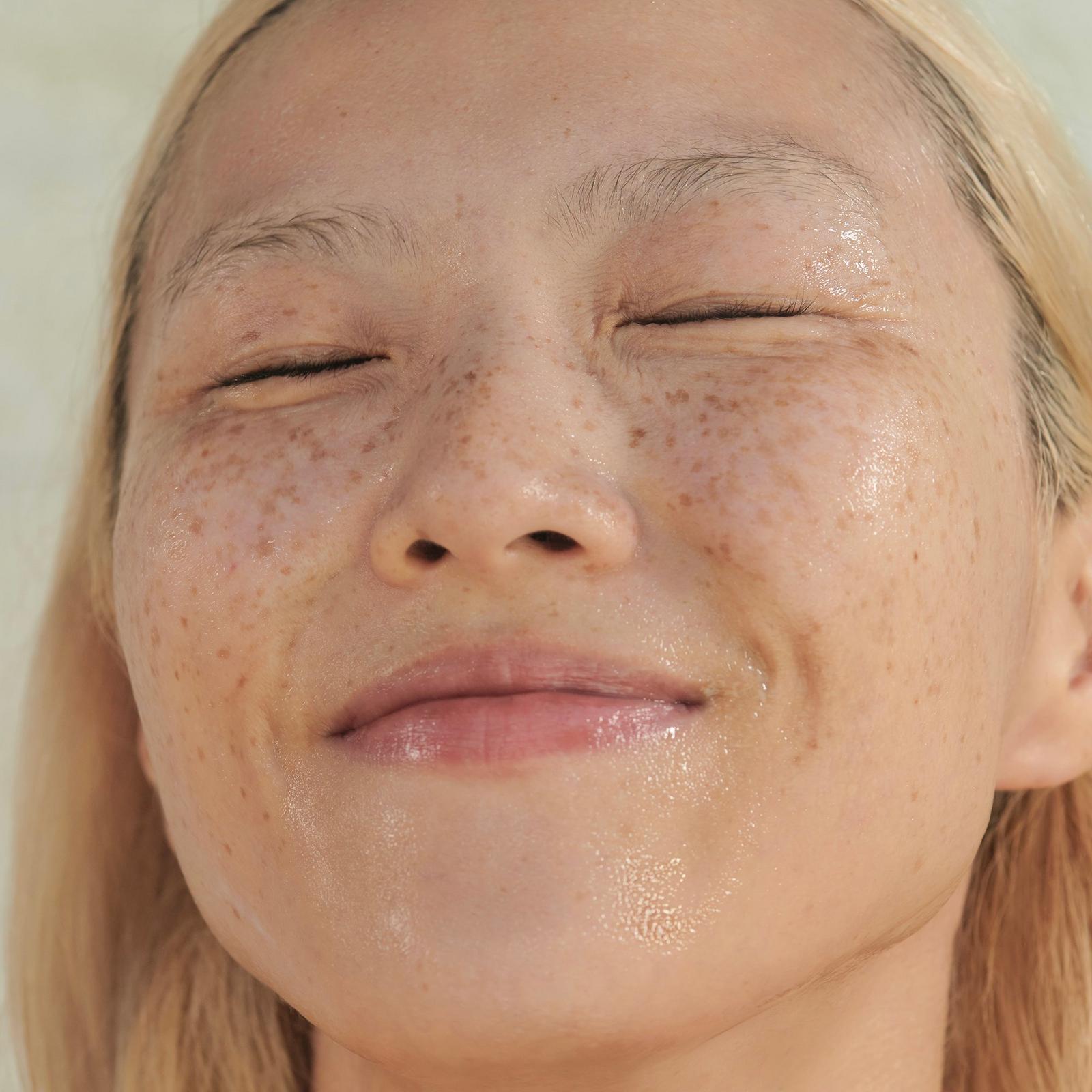 Hydrating Toning Lotion with Aloe Vera