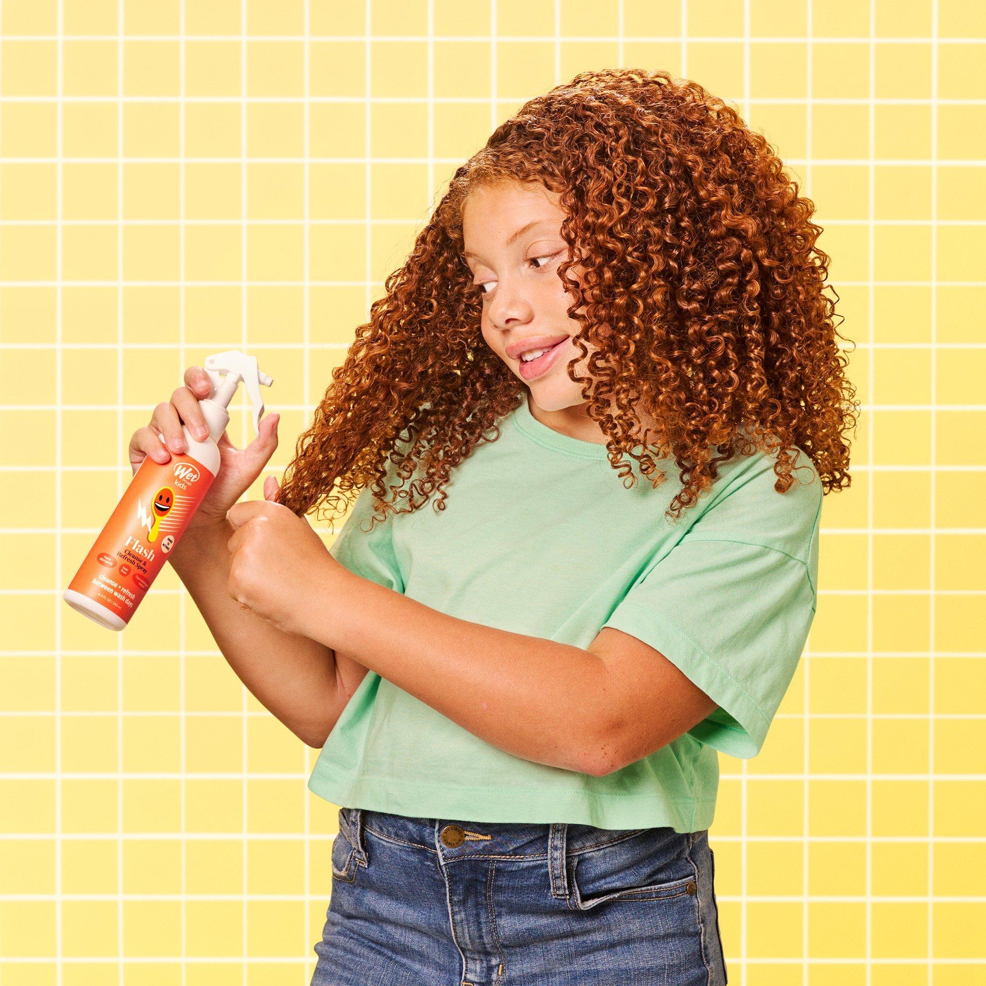 Wet Brush Cleanse & Refresh Spray - Thumbnail 4