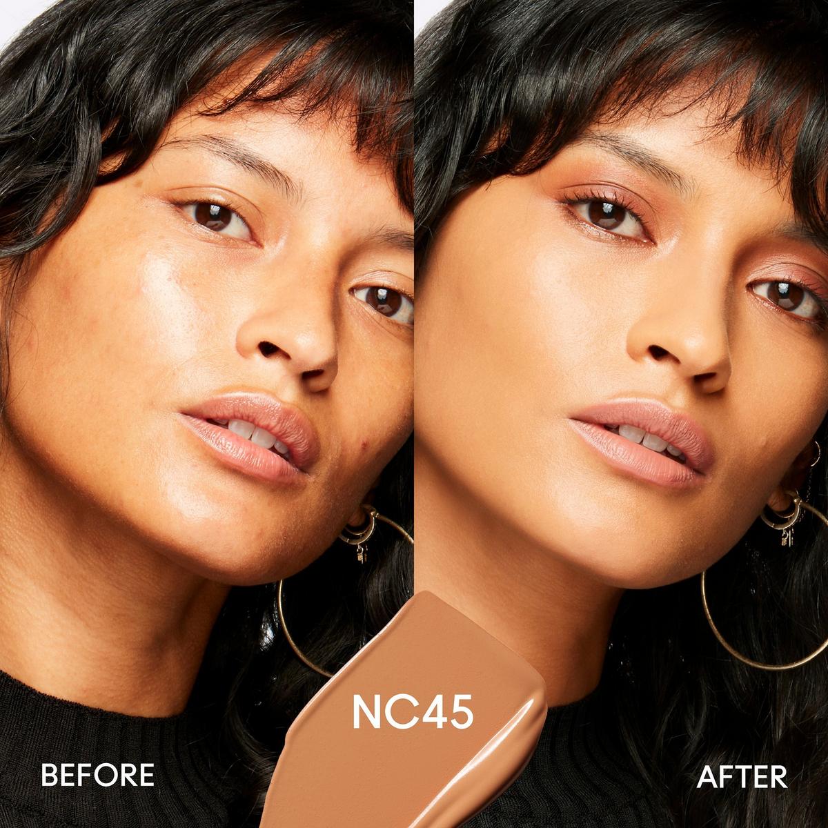 Studio Fix Fluid SPF15 24HR Matte Foundation + Oil Control