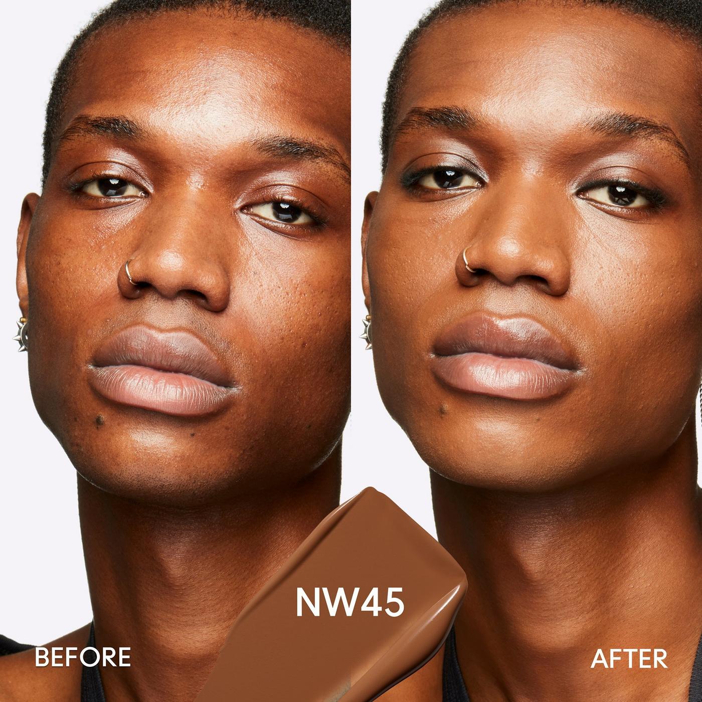 Studio Fix Fluid SPF15 24HR Matte Foundation + Oil Control