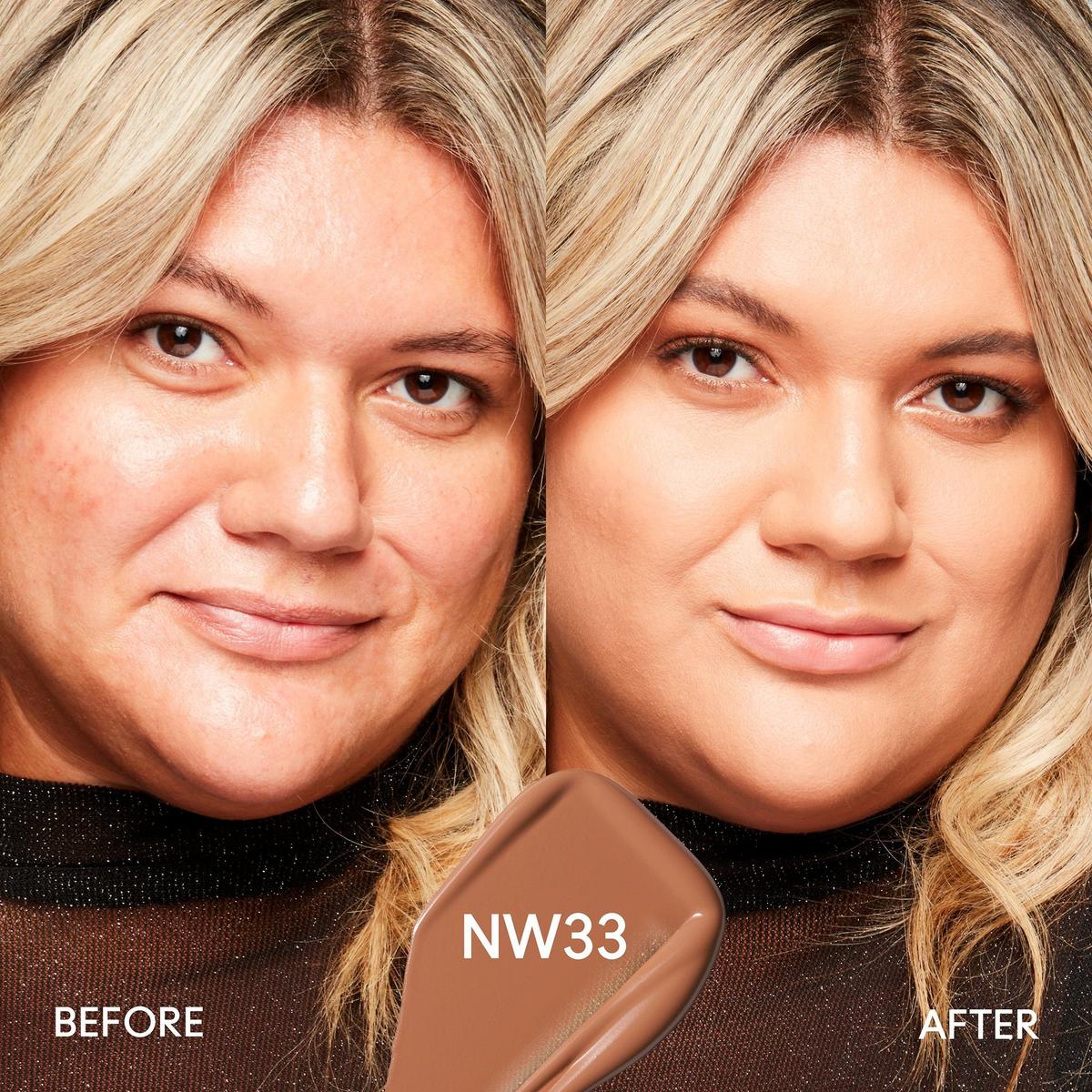 Studio Fix Fluid SPF15 24HR Matte Foundation + Oil Control - NW33