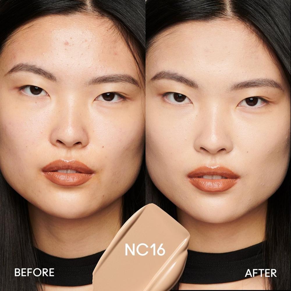 Studio Fix Fluid SPF15 24HR Matte Foundation + Oil Control