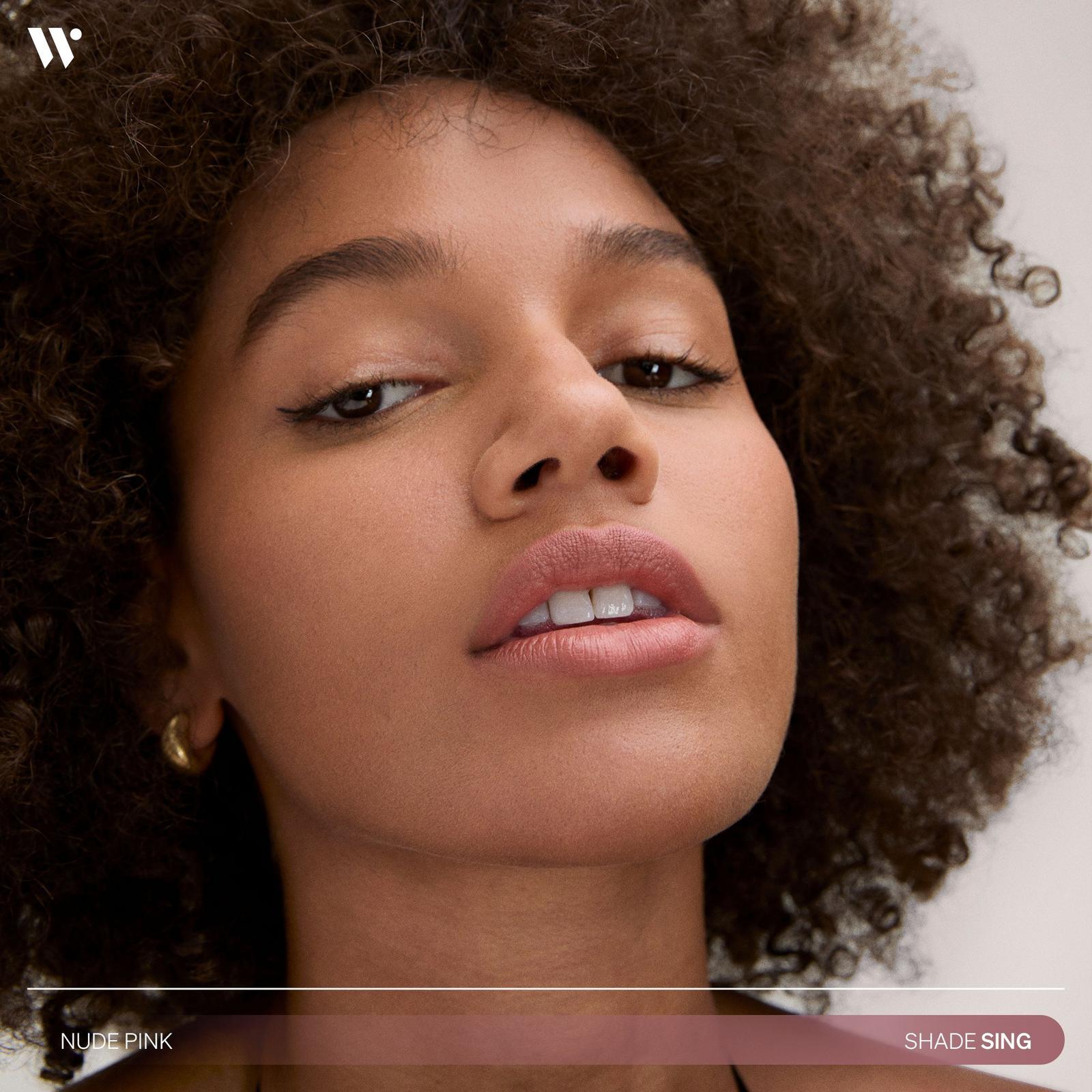 Say Everything Max Intensity Featherweight Lipstick