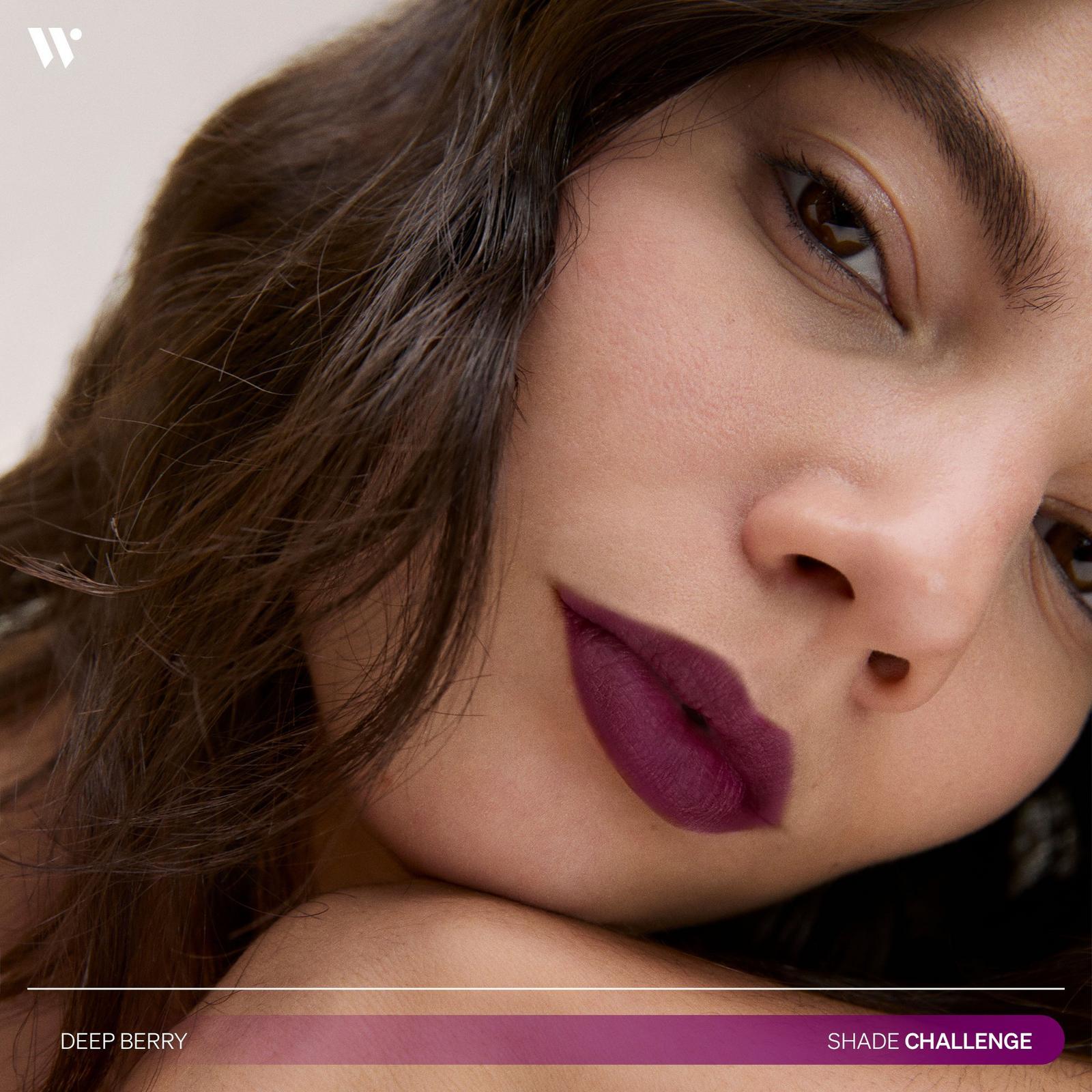 Say Everything Max Intensity Featherweight Lipstick