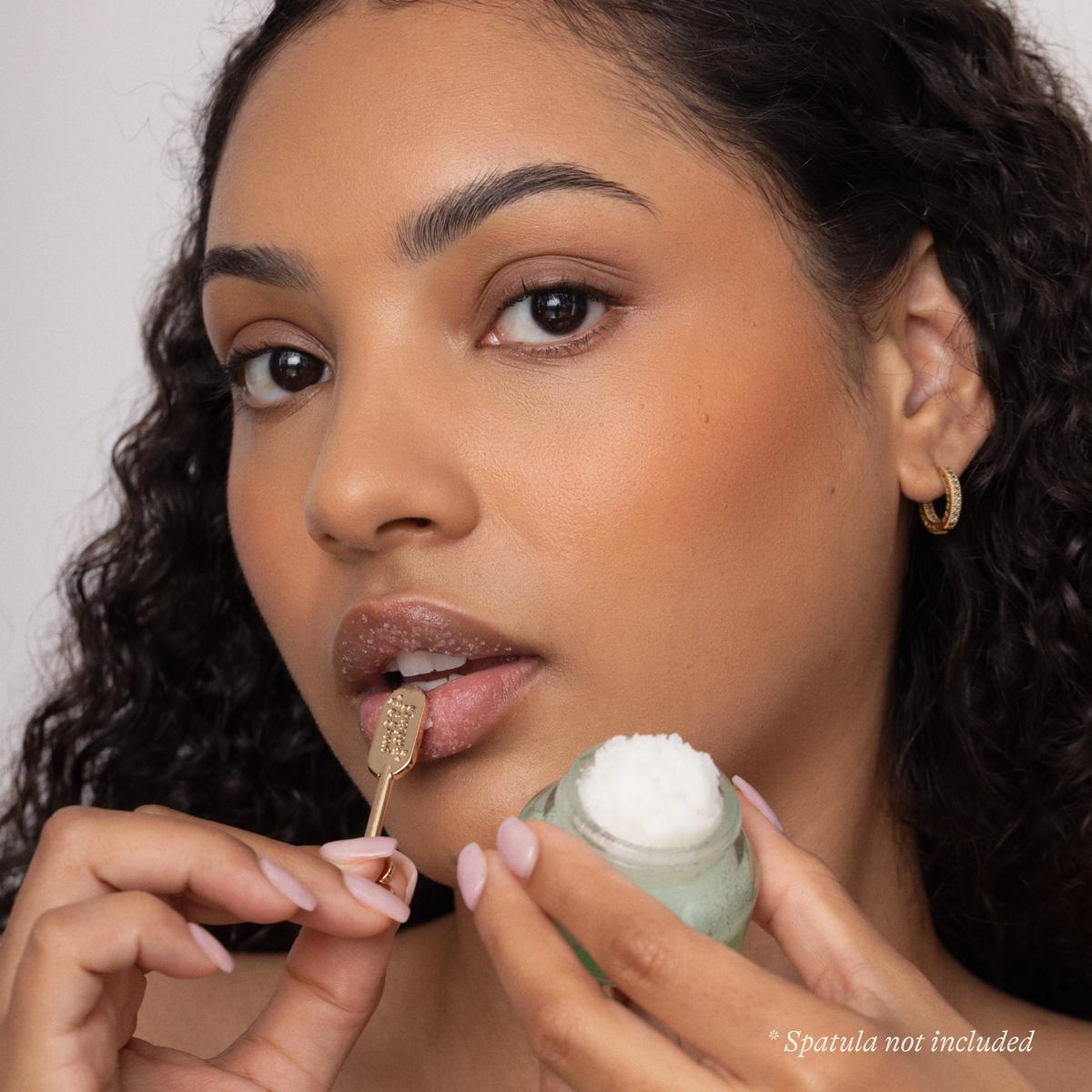 Exfoliating Lip Scrub