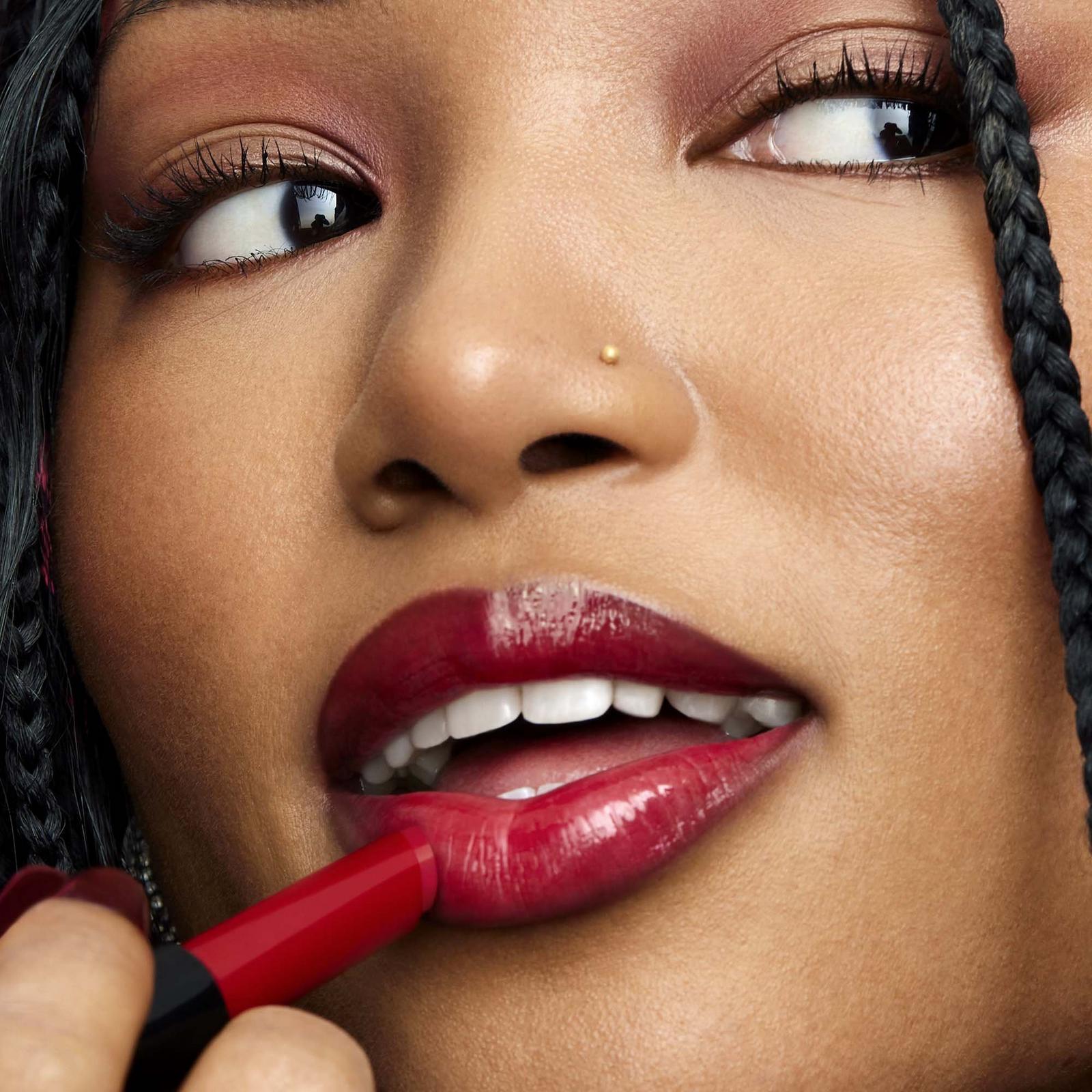 Pout Clout Lip Plumping Pen
