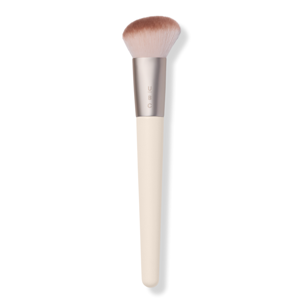 Ulta Beauty Collection Angled Sculpting Brush 130