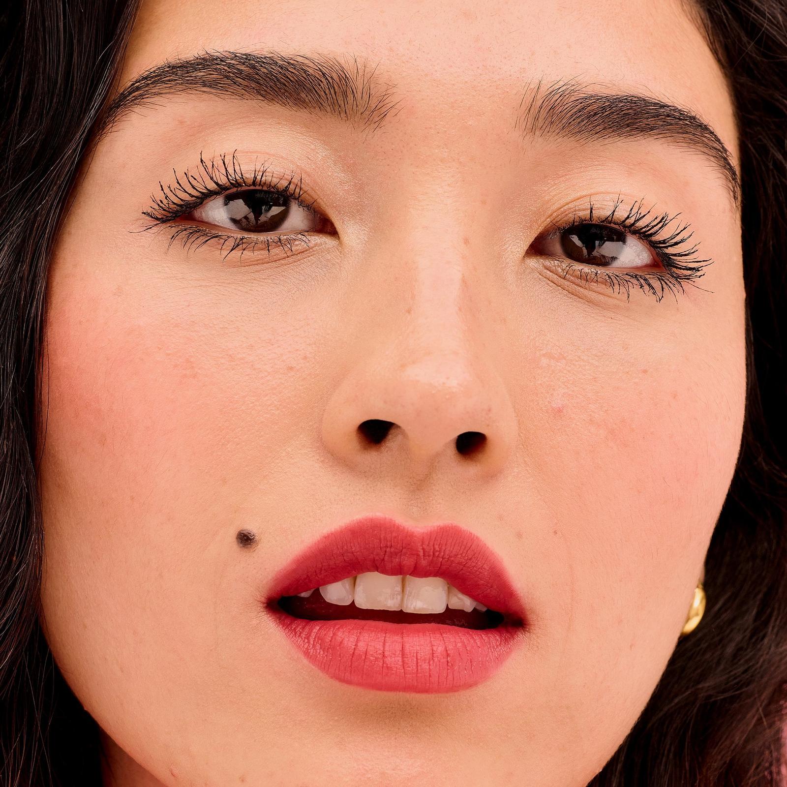 Plushtint Moisturizing Matte Lip Tint