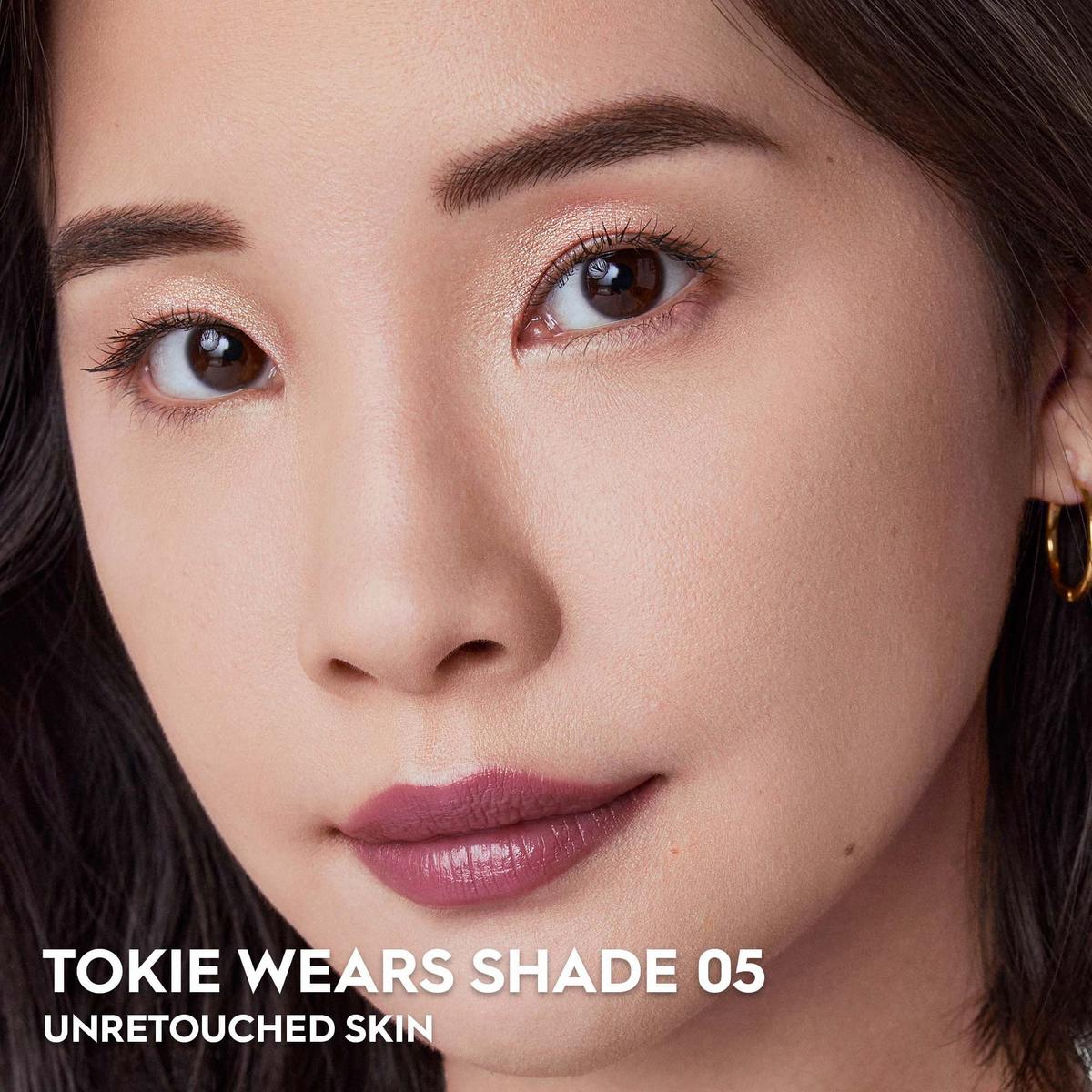 Face Bond Self-Setting Waterproof Foundation