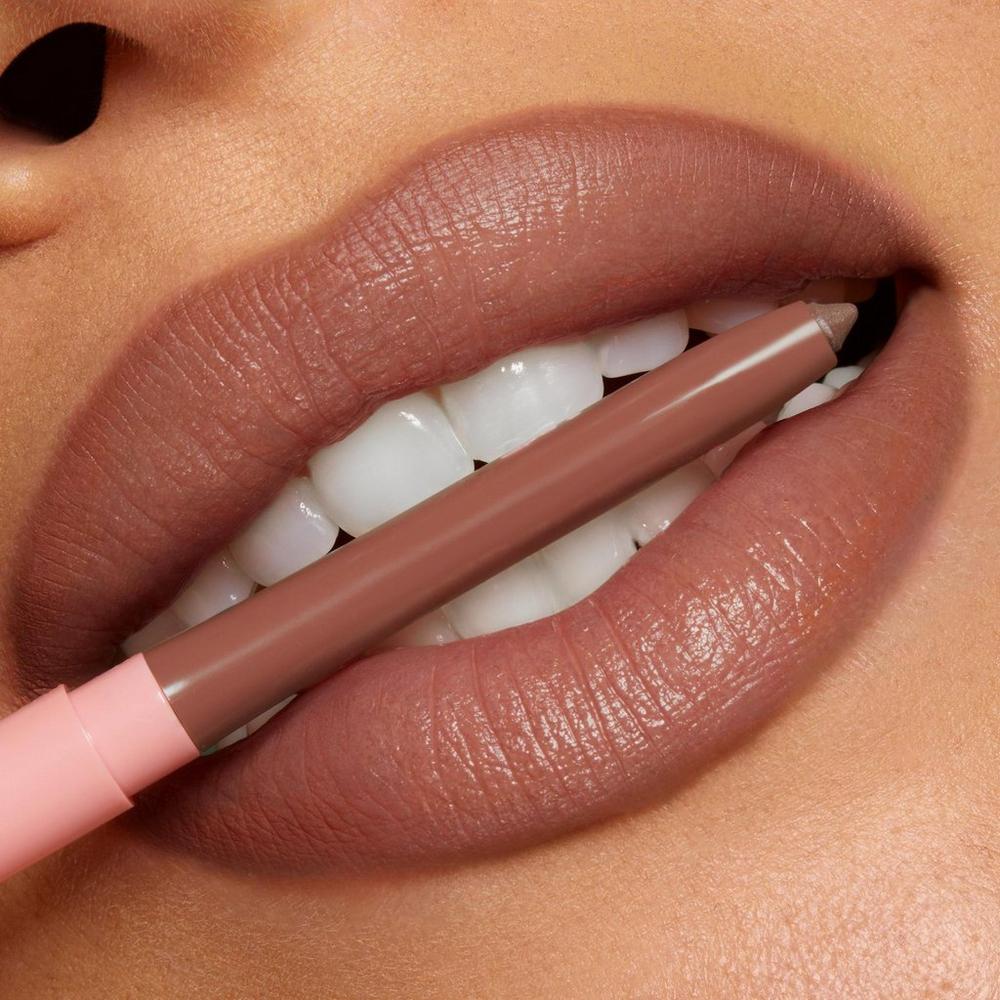 So Juicy Plumping Lip Liner with Peptides